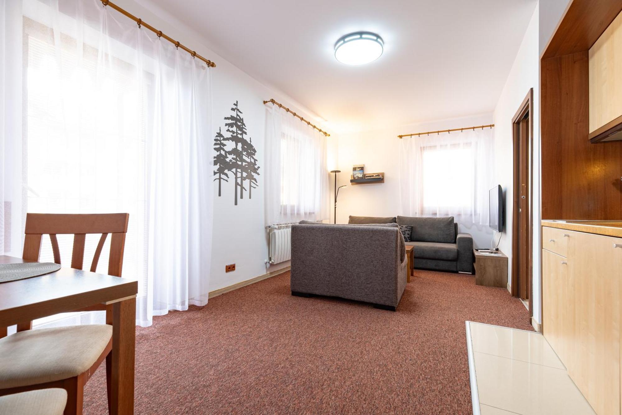Family & Friends Apartment Vel'ka Lomnica Eksteriør bilde